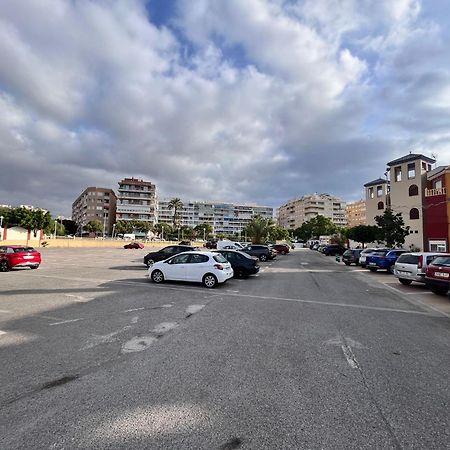 Apartamentos Marina Internacional Торевьиа Экстерьер фото