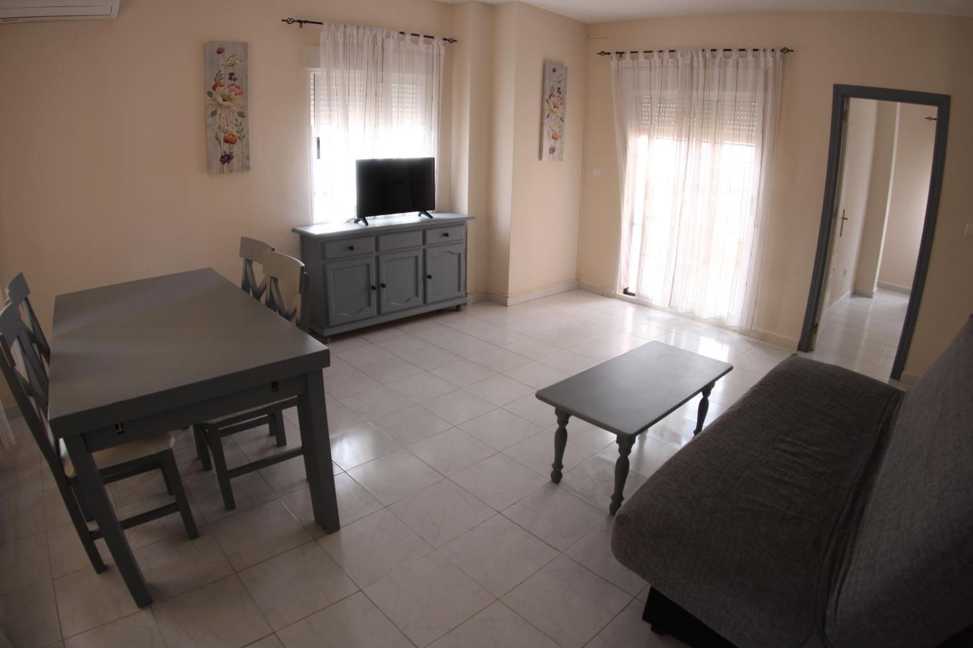Apartamentos Marina Internacional Торевьиа Экстерьер фото