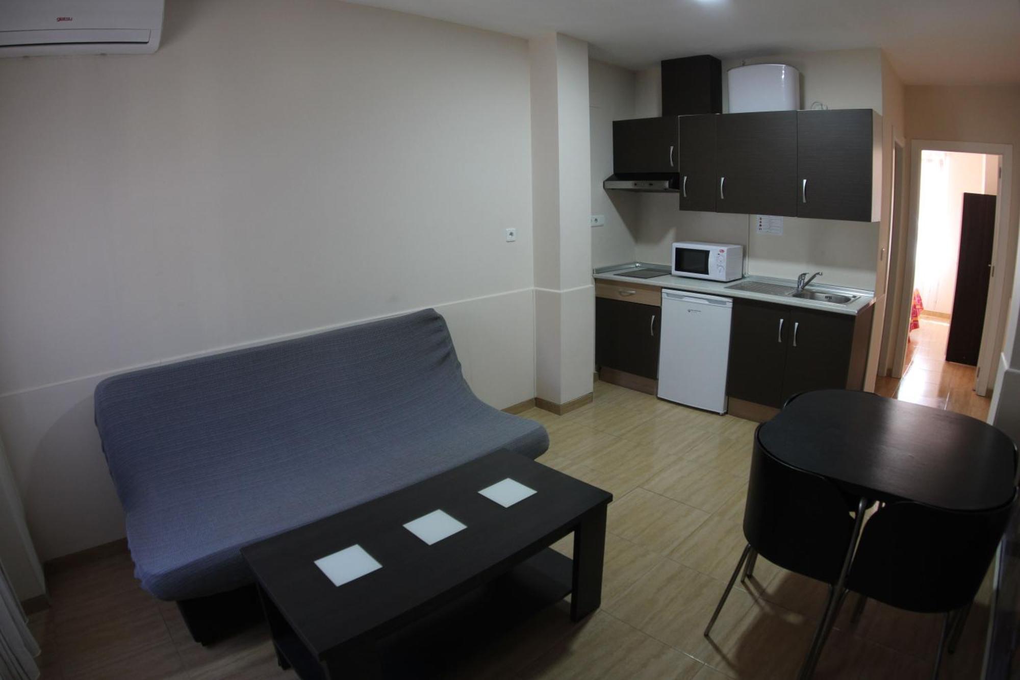 Apartamentos Marina Internacional Торевьиа Экстерьер фото