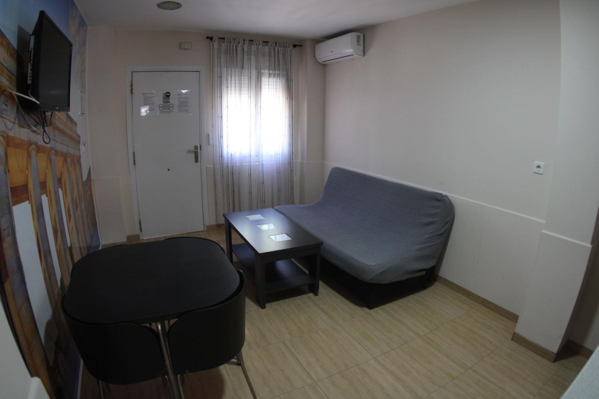 Apartamentos Marina Internacional Торевьиа Экстерьер фото